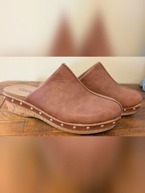 Corkys Brown Newbie Clogs Like New